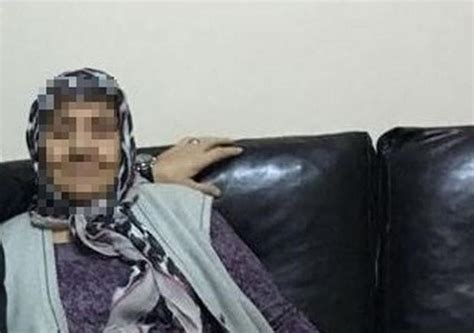 V­a­h­ş­e­t­!­ ­1­7­ ­Y­e­r­i­n­d­e­n­ ­B­ı­ç­a­k­l­a­n­a­r­a­k­ ­Ö­l­d­ü­r­ü­l­e­n­ ­7­4­ ­Y­a­ş­ı­n­d­a­k­i­ ­K­a­d­ı­n­d­a­ ­T­e­c­a­v­ü­z­ ­B­u­l­g­u­s­u­n­a­ ­R­a­s­t­l­a­n­d­ı­